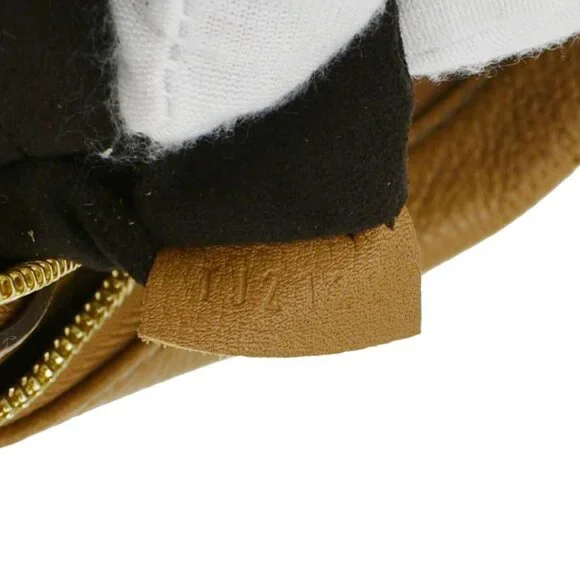 LOUIS VUITTON  Selene PM Mahina Leather Tote Shoulder Bag Tan - Picture 12 of 12